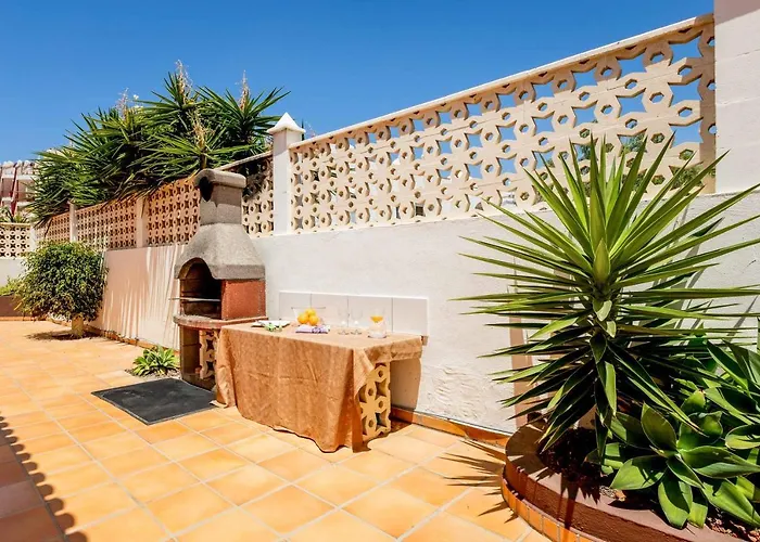 Lory كالاو سالفاجي